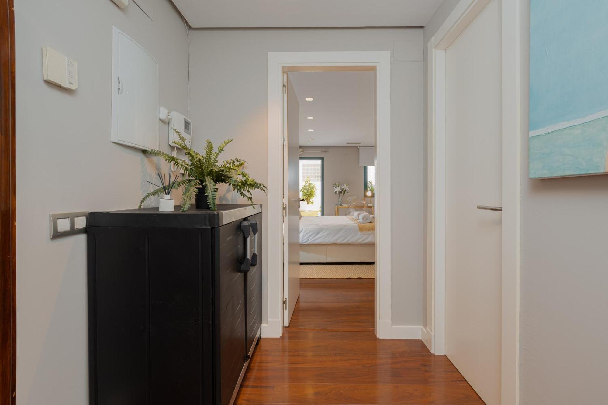 C30 Deluxe Studio With Terrace Into Cathedral Square Apartment Malaga Bagian luar foto